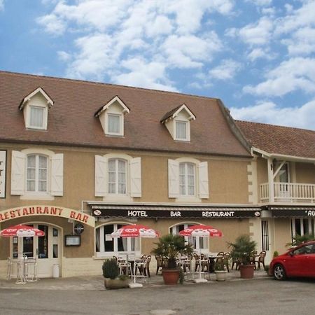 Hotel Peret Denguin Extérieur photo